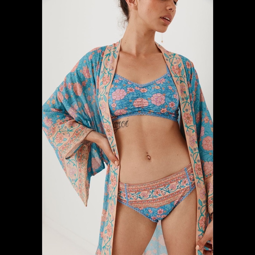 SPELL LOVE STORY ROBE - Picture 7 of 16